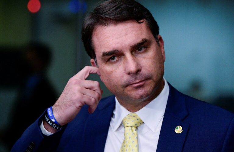 republicanos-nega-acordo-com-flavio-bolsonaro-e-cita-frustracao-interna-com-pre-campanha