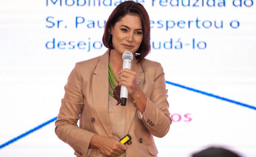 michelle-bolsonaro-antecipa-perfil-“imparaveis”-apos-briga-com-flavio-e-saida-do-pl-mulher