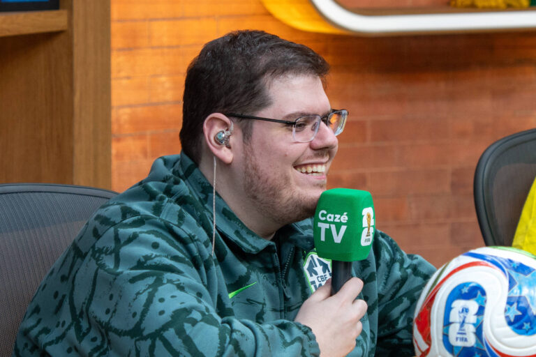 cazetv-fica-com-semifinal-exclusiva-da-copa,-e-globo-e-sbt-exibem-argentina-x-inglaterra