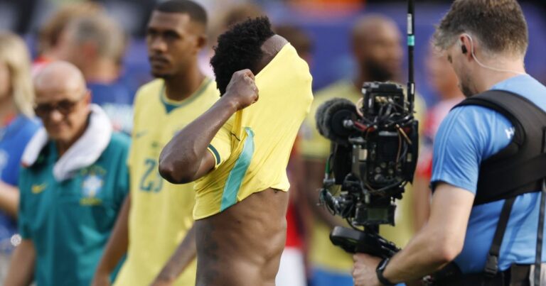 cbf-promete-novo-ciclo-apos-queda-na-copa-e-vira-alvo-de-criticas-da-torcida