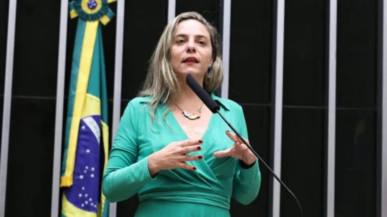 comissao-aprova-adicional-de-5%-na-aposentadoria-para-maes