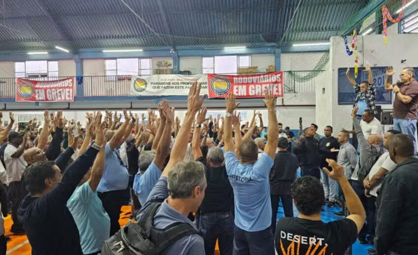 audiencia-entre-rodoviarios-do-rio-e-empresarios-passa-para-quarta