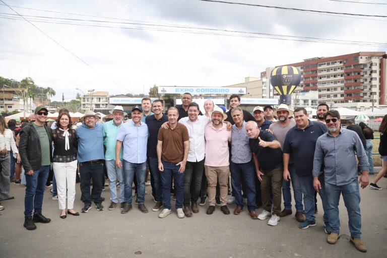 douglas-ruas-apresenta-plano-para-estradas-e-turismo-durante-a-expo-cordeiro