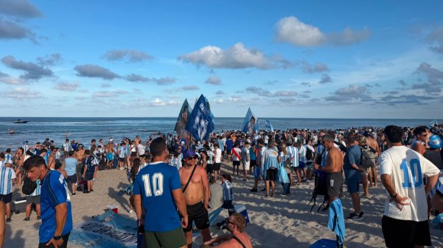 argentinos-tomam-miami-antes-de-jogo-da-copa-e-provocam-brasil-em-canto-na-praia