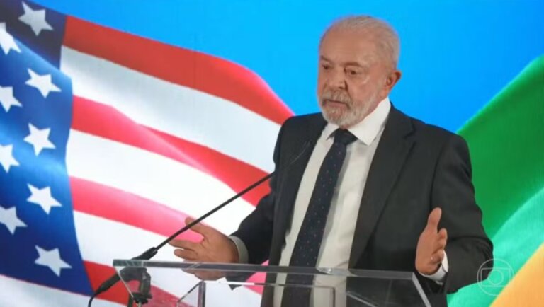 lula-descarta-novo-tarifaco-dos-eua-a-dois-dias-de-decisao-final;-governo-intensifica-negociacoes
