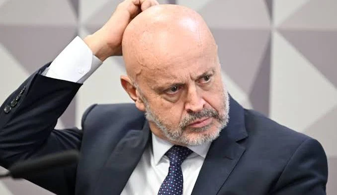 pf-indicia-ex-presidente-do-inss-e-47-em-apuracao-sobre-descontos-de-aposentados