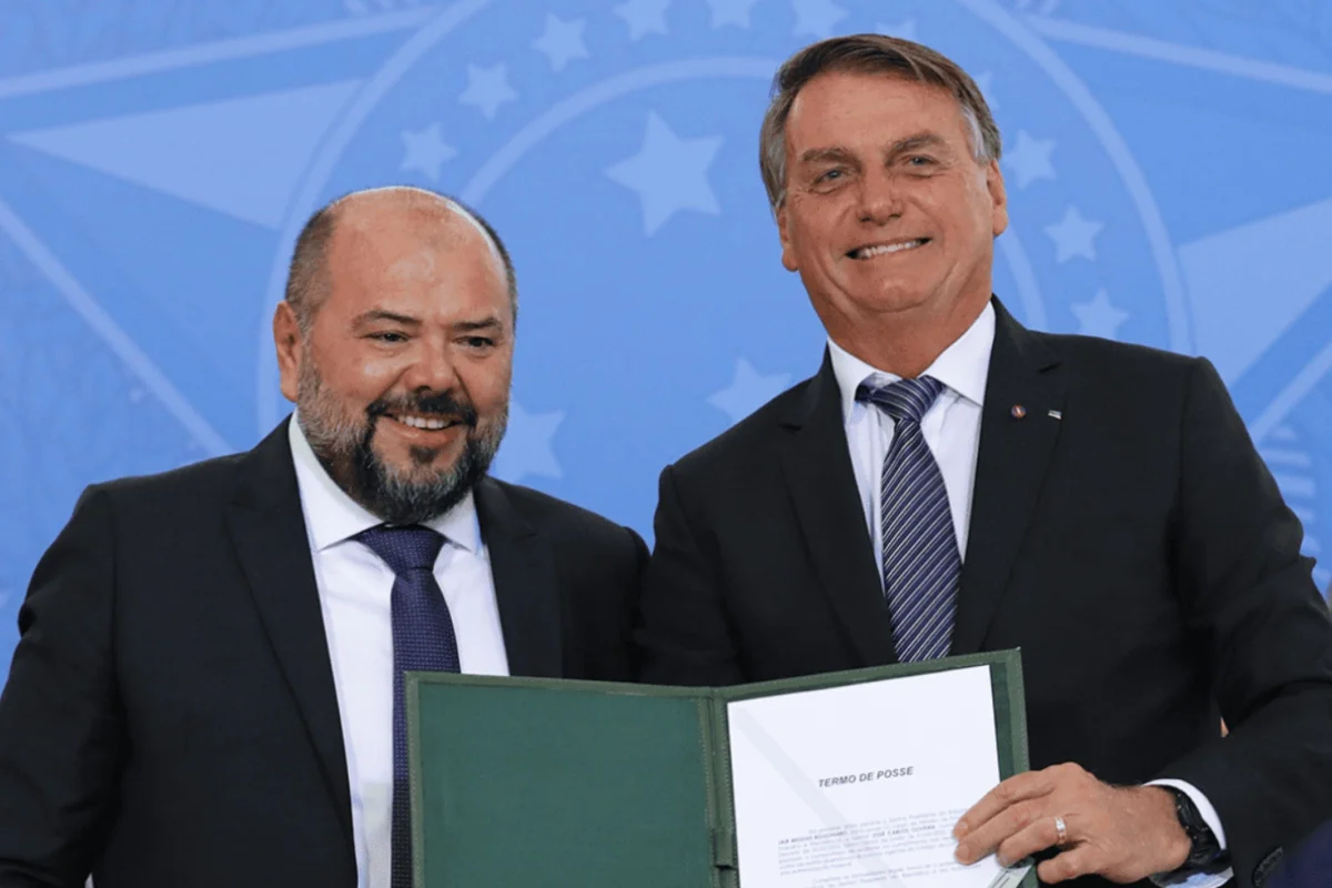 pf-aponta-r$-550-mil-em-propina-para-ex-ministro-de-bolsonaro