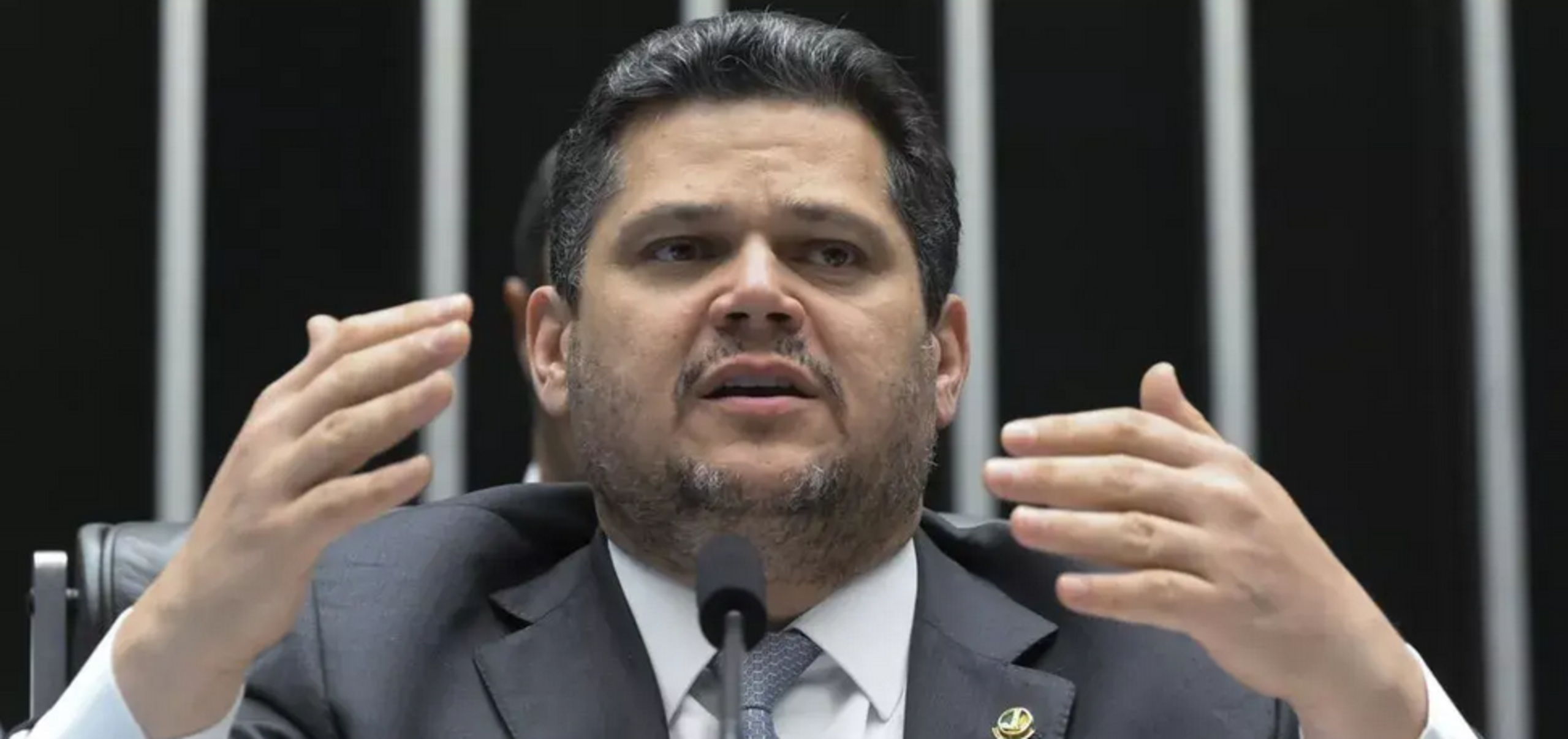 marco-temporal:-alcolumbre-anuncia-votacao-de-pec-apos-o-recesso
