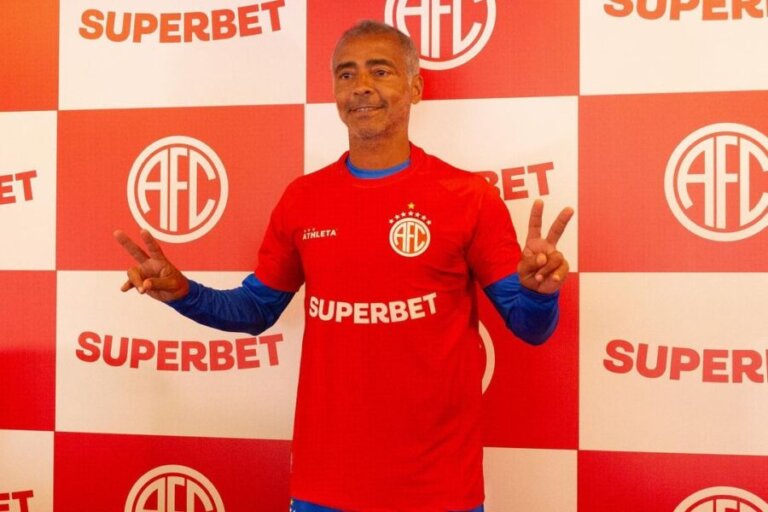 justica-mira-pagamentos-da-superbet-e-da-cazetv-a-romario-para-cobrar-divida-de-r$-865-mil