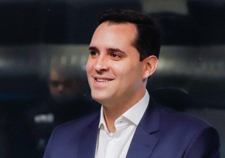 cavaliere-diz-que-rio-rotativo-digital-vai-otimizar-estacionamento-publico:-‘avanco’