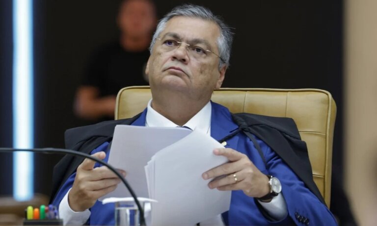 dino-cobra-explicacoes-de-presidentes-de-21-partidos-sobre-emendas