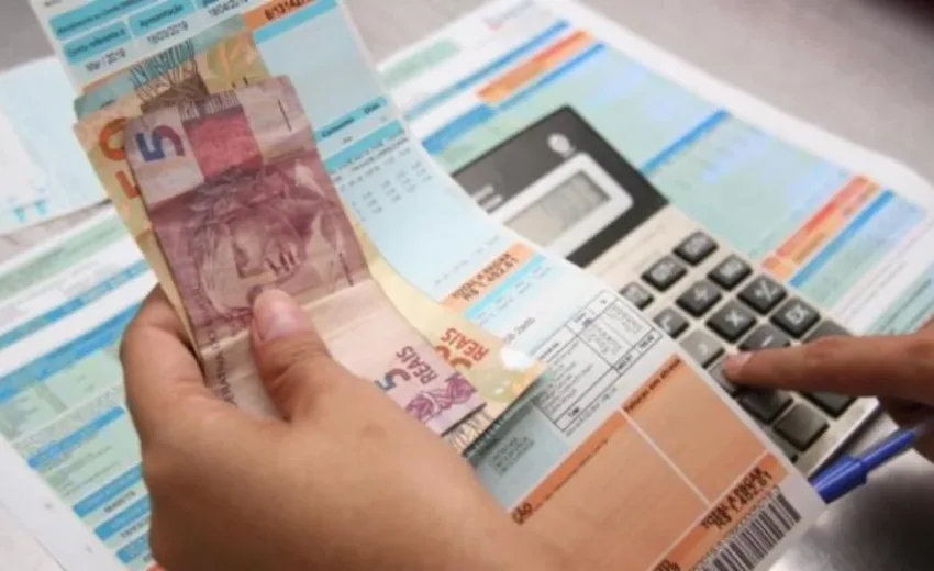 comissao-do-senado-aprova-em-8-minutos-“jabutis”-bilionarios-na-conta-de-luz