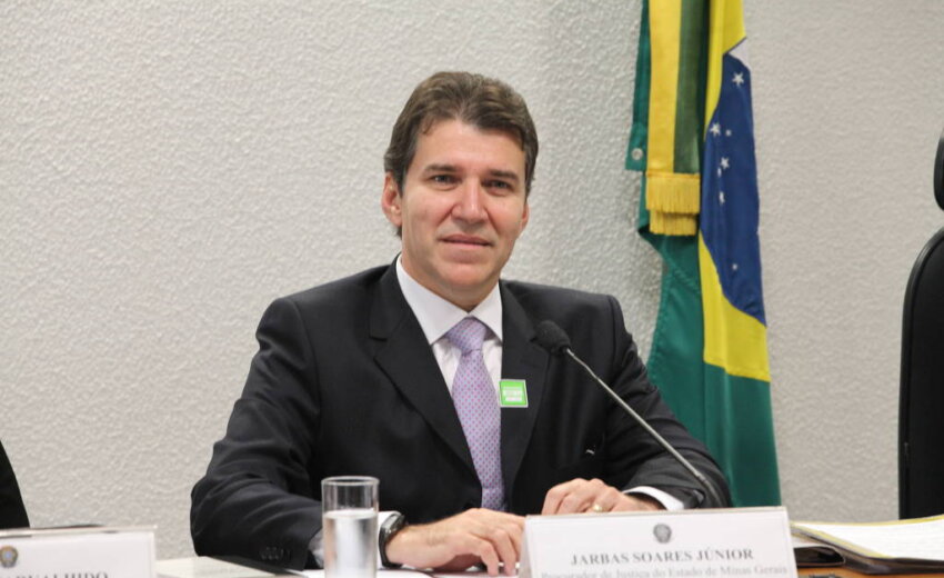 psb-mineiro-revive-trauma-de-2018-e-ameaca-romper-se-partido-apoiar-pt