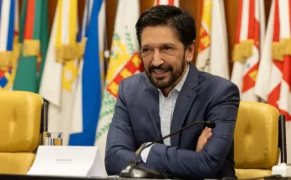 nunes-pagara-r$-103-milhoes-para-entregar-3-escolas-a-iniciativa-privada