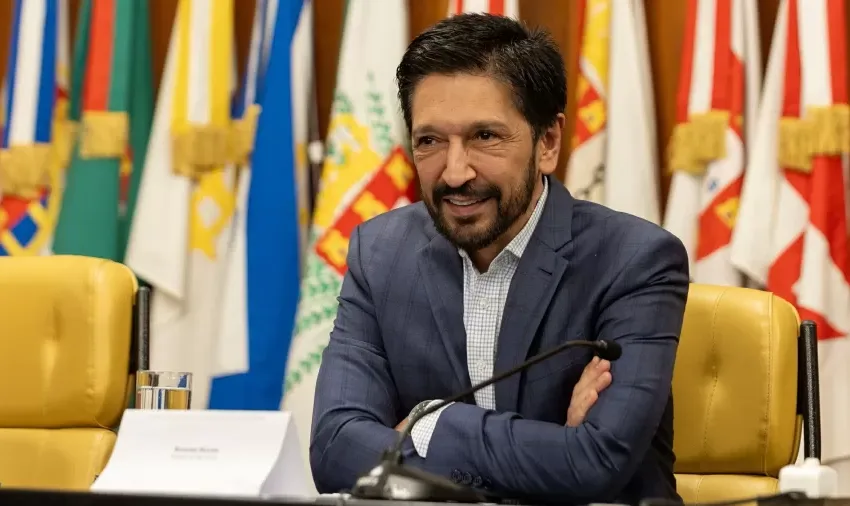 nunes-pagara-r$-103-milhoes-para-entregar-3-escolas-a-iniciativa-privada