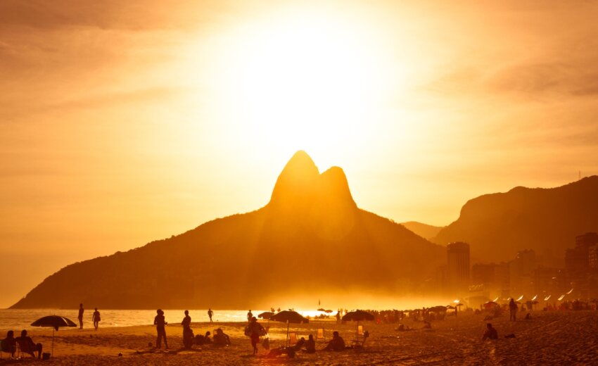 rio-tera-ate-dez-dias-de-sol-no-inverno,-calor-volta-aos-31°c-e-bloqueio-atmosferico-afasta-a-chuva