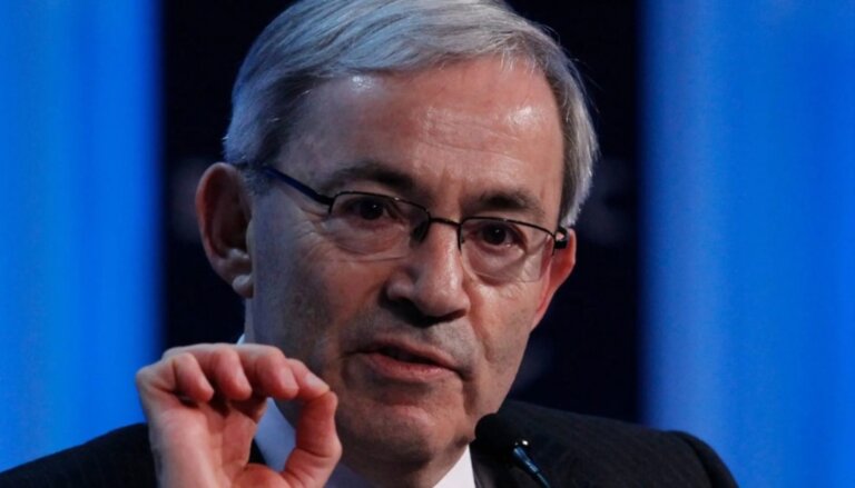 nobel-de-economia-diz-que-reduzir-jornada-de-trabalho-pode-aumentar-produtividade-e-descarta-impacto-relevante-na-inflacao