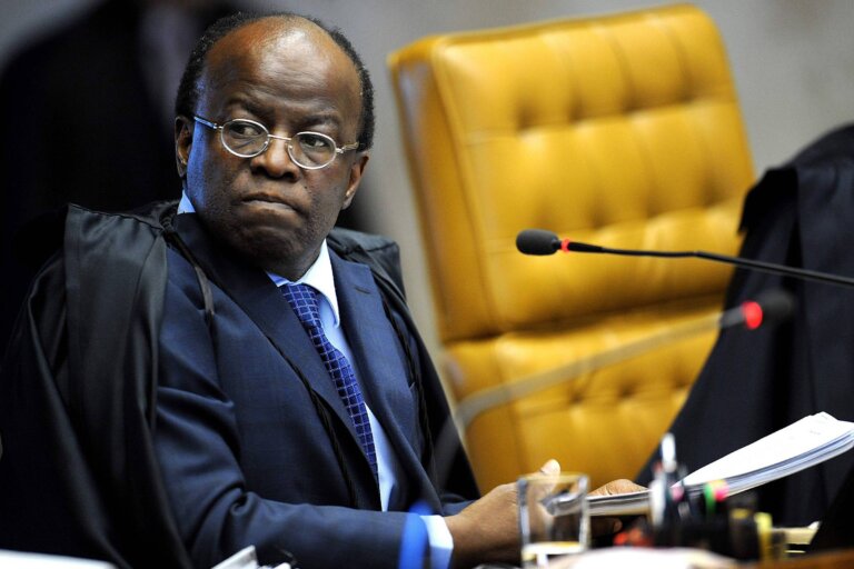 joaquim-barbosa-avisa-ao-dc-que-nao-disputara-a-presidencia-em-2026
