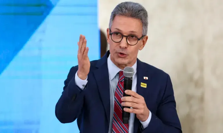zema-honra-seu-reacionarismo-ao-desprezar-patrimonio-historico-mineiro