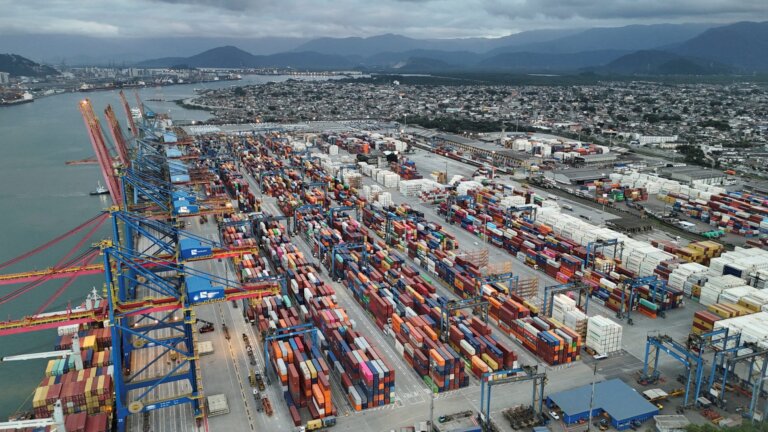consorcio-ligado-a-familia-de-ministro-do-tcu-vence-edital-de-r$-1-bi-em-porto-de-santos