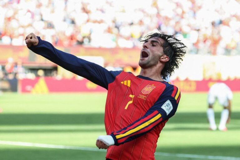ferran-torres-vira-nome-do-titulo-da-espanha-na-copa-e-chama-atencao-por-aniversario-raro