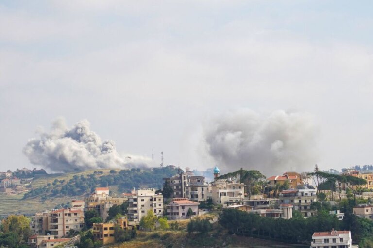 eua-ampliam-bombardeios-contra-o-ira-apos-mortes-de-militares-em-oriente-medio