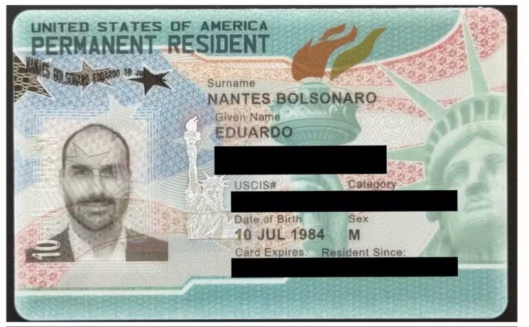 green-card-de-eduardo-bolsonaro-nos-eua-provoca-criticas-da-esquerda:-“pagamento-pela-traicao”