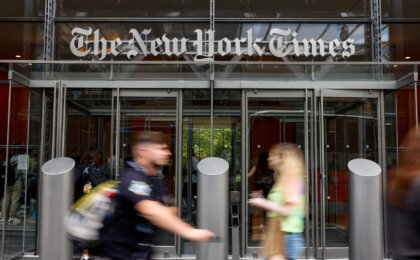 trump-usa-investigacao-federal-para-tentar-descobrir-fontes-do-new-york-times