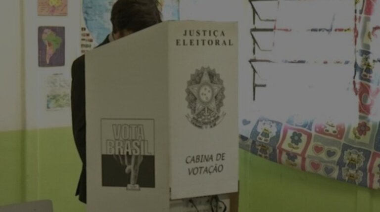 eleitorado-brasileiro-no-exterior-cresce-32%-e-chega-a-919-mil