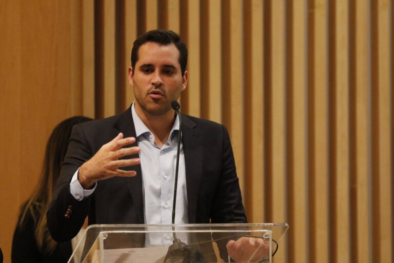 cavaliere-proibe-emendas-parlamentares-diretas-para-oss-e-oscs-com-contratos-municipais
