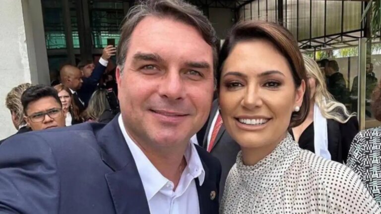 flavio-bolsonaro-deve-ter-candidatura-oficializada-sem-a-presenca-de-michelle-em-convencao-do-pl
