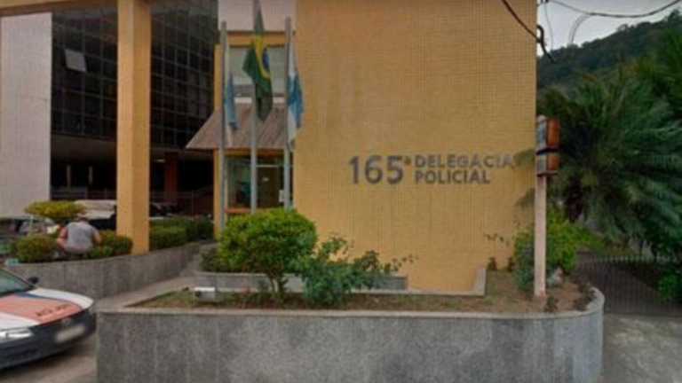 dois-homens-sao-mortos-a-tiros-em-imovel-alugado-por-vereador-de-mangaratiba