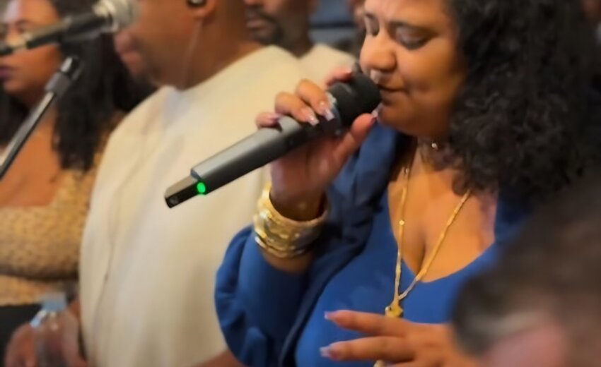 cantora-debora-cruz,-sobrinha-de-arlindo-cruz,-morre-aos-45-anos-em-rio