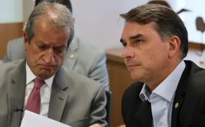 valdemar-diz-que-bolsonaro-escolhera-vice-de-flavio-e-cita-michelle-na-chapa