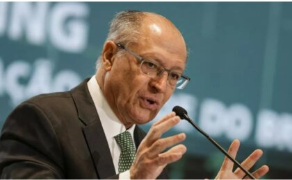 alckmin-descarta-retaliacao-aos-eua-e-detalha-plano-contra-tarifaco