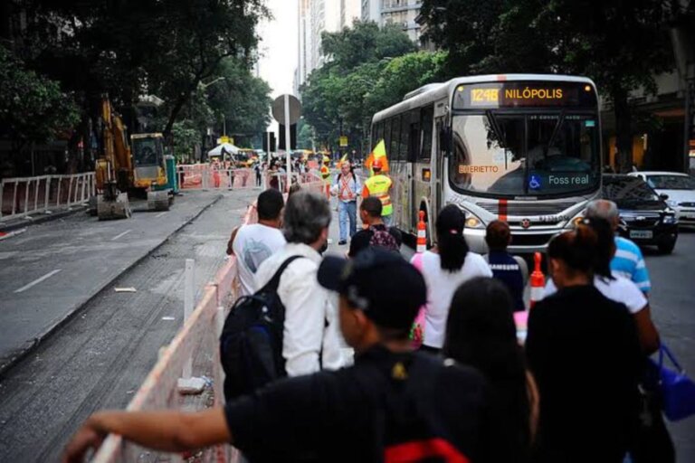 rodoviarios-rejeitam-nova-proposta-e-negociacoes-terminam-sem-acordo