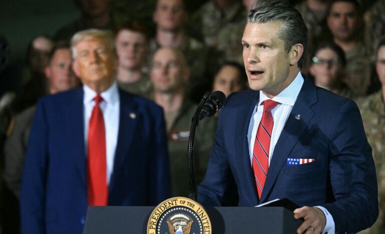 hegseth-vira-alvo-de-senadores-por-guerra-contra-o-ira-e-pedido-de-us$-70-bilhoes