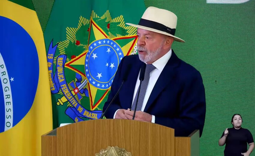 lula-diz-que-brasil-seguira-na-mesa-com-os-eua-e-nao-vai-“chorar”-exportacoes-barradas
