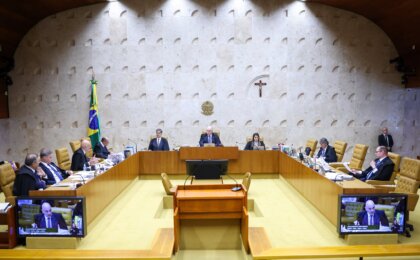 urnas-eletronicas:-fala-de-flavio-preocupa-ministros-do-stf-e-leva-corte-a-cobrar-reacao-do-tse