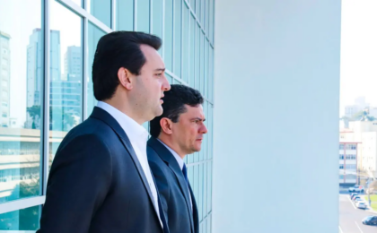 uniao-brasil-e-pp-trocam-moro-por-candidato-de-ratinho-jr-no-pr