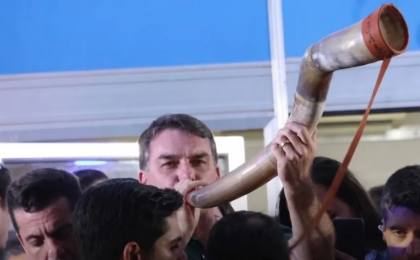 sakamoto:-flavio-toca-o-berrante-do-golpe-para-reunir-o-rebanho-de-jair