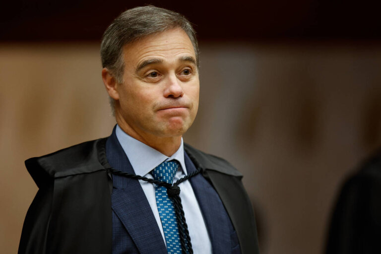 a-irritacao-da-pf-com-andre-mendonca-no-caso-das-fraudes-do-inss