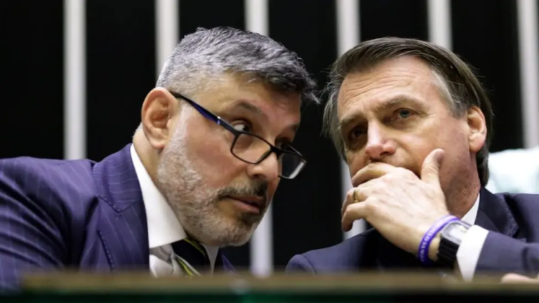 o-telefonema-de-frota-que-pode-complicar-a-vida-de-bolsonaro