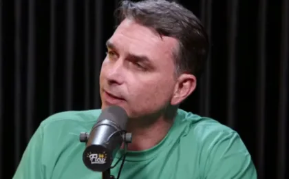 flavio-bolsonaro-usa-contabilidade-ligada-ao-careca-do-inss-em-notas-de-r$-1,5-milhao