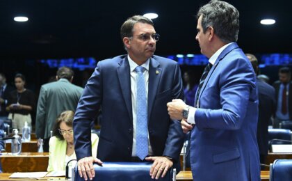 flavio-bolsonaro-tenta-tirar-pp-da-neutralidade-com-apelo-a-lealdade-de-ciro