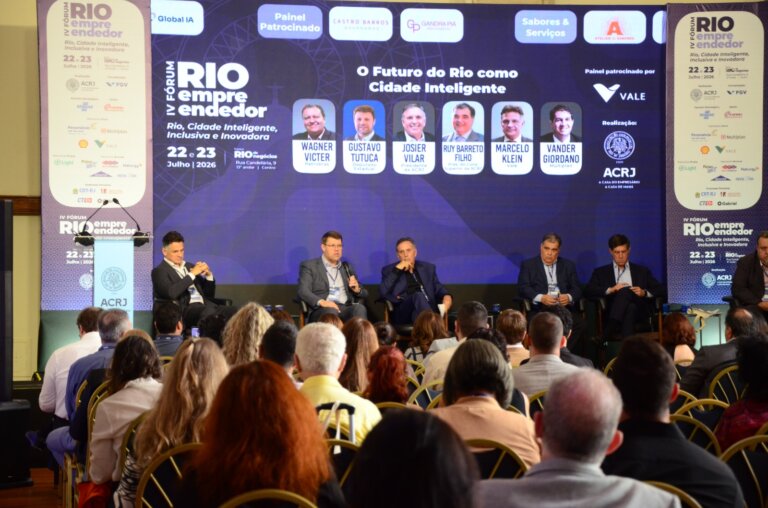 forum-debate-inovacao-e-cidades-inteligentes-para-impulsionar-o-rio