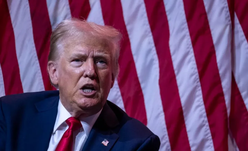 trump-manda-instalar-avisos-no-museu-smithsonian-por-considerar-historia-dos-eua-“imprecisa”