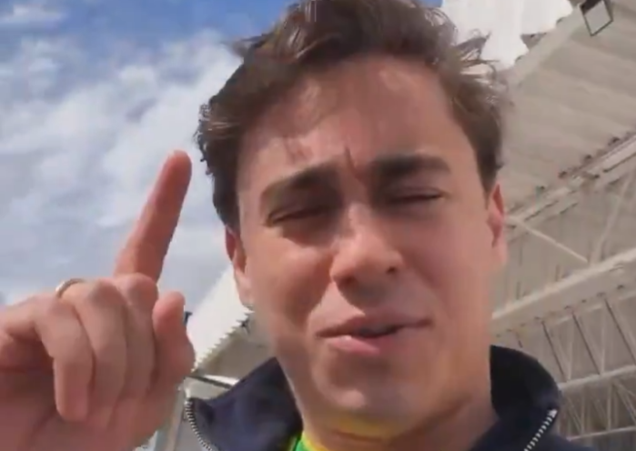 em-flavio-bolsonaro,-nikolas-mente-e-da-balao