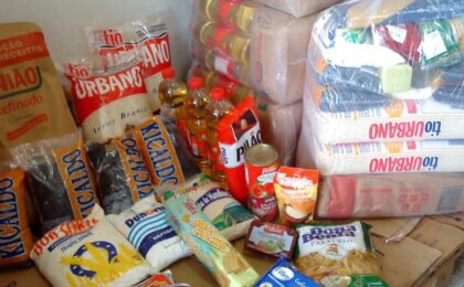 em-brasil,-cesta-basica-consome-mais-da-metade-do-salario-minimo-liquido-e-exige-105-horas-de-trabalho