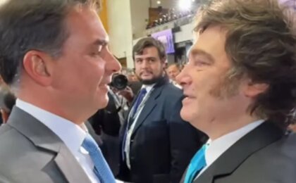 em-evento-do-pl,-brasil-chama-embaixador-na-argentina-para-consultas-apos-milei-atacar-stf